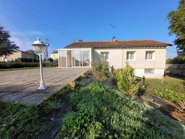 Villa 5 chambres, Vouille Poitou 86190 DLS105606596