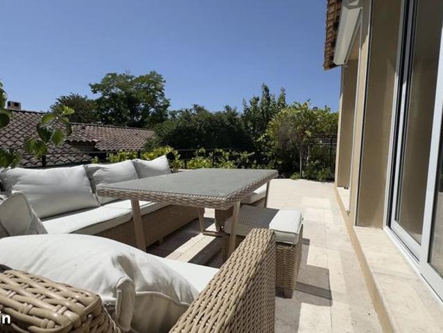 Villa 5 pièces 111 m²