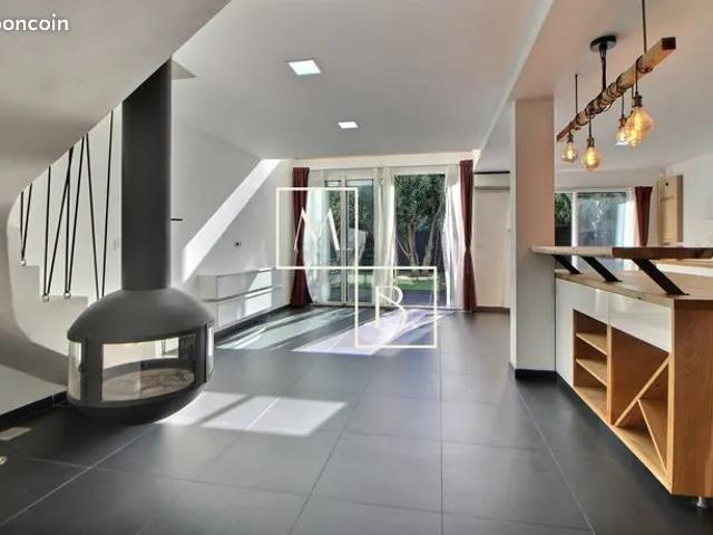 Villa 5 pièces 114 m²
