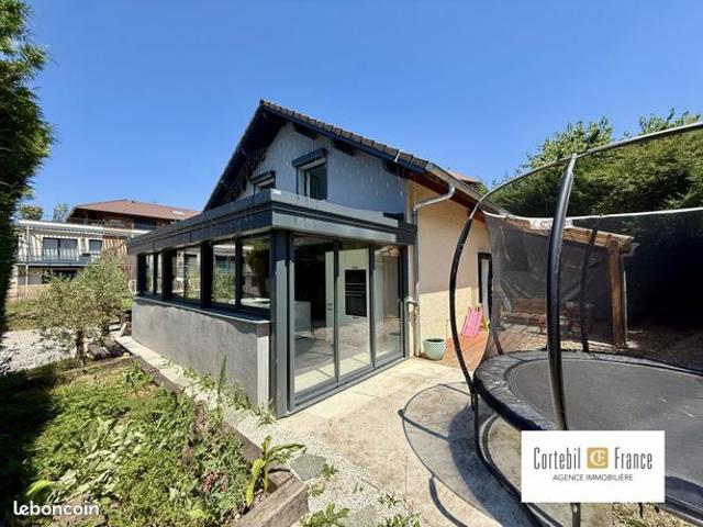 Villa 5 pièces 124 m²