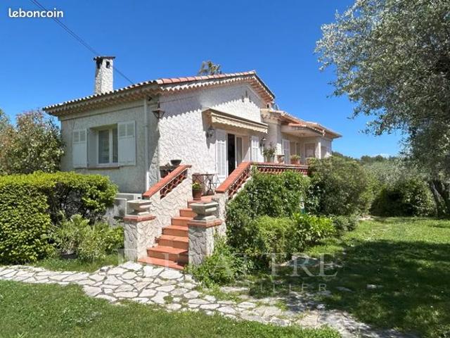 Villa 5 pièces 136 m²