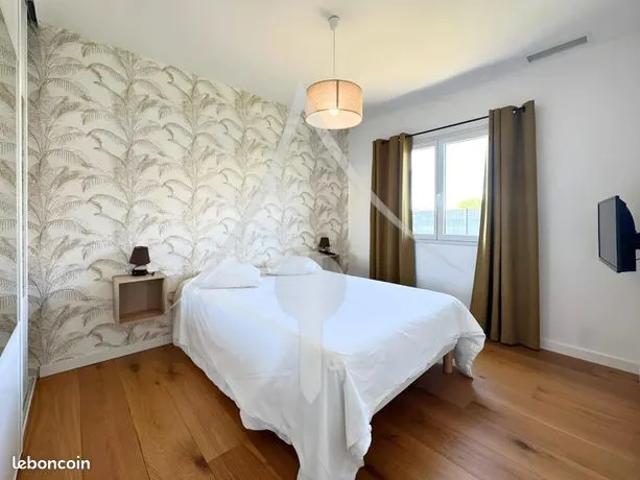 Villa 5 pièces 141 m²