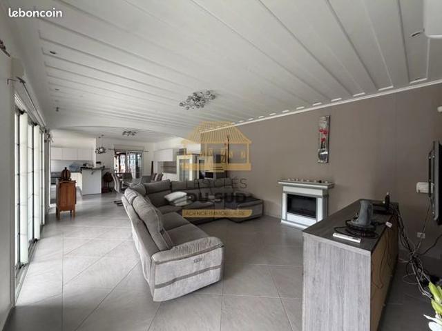 Villa 5 pièces 150 m²
