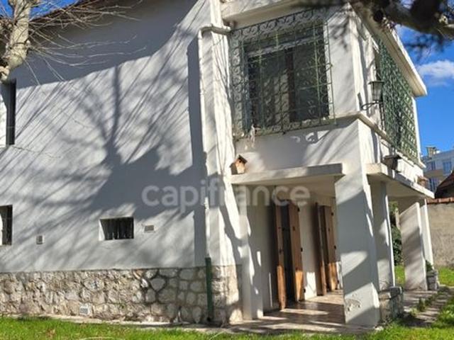 Villa 5 pièces 150 m²