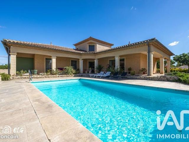 Villa 5 pièces 155 m²