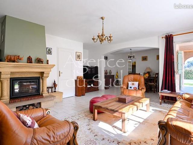Villa 5 pièces 158 m²