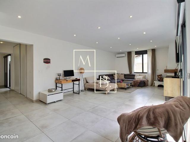 Villa 5 pièces 163 m²