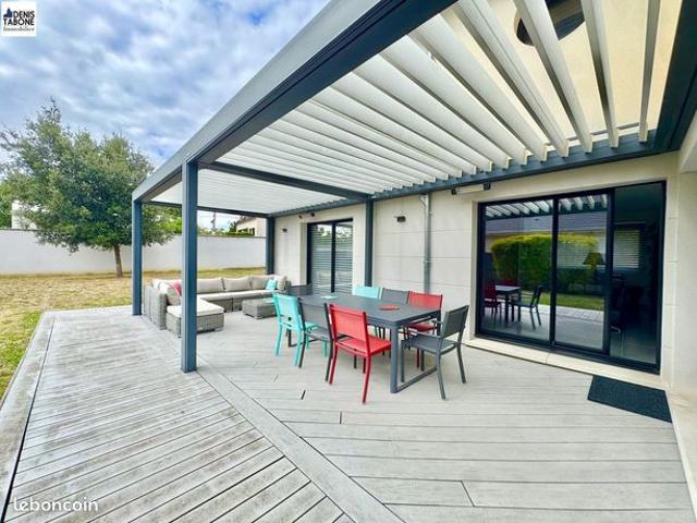 Villa 5 pièces 188 m²