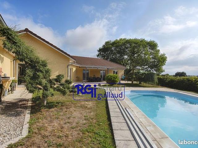 Villa 5 pièces 190 m²