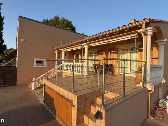 Villa 5 pièces 198 m²