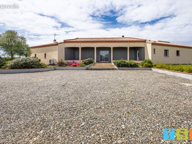 Villa 5 pièces 200 m²