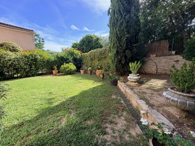 Villa 5 pièces avec jardin, double garage