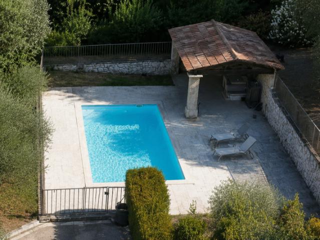 Villa 5 pièces avec piscine