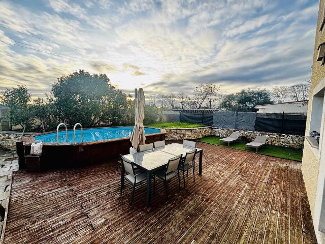 Villa 5 pièces de 120m2 habitables avec piscine et garage 120m² Gignac