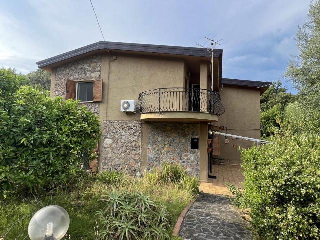 Villa 5 vani 150mq