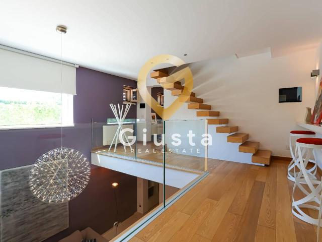 Villa 5 vani 180mq