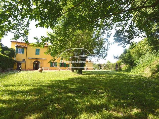 Villa 5 vani 190mq