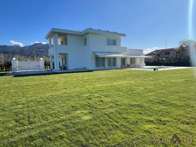 Villa 5 vani 190mq