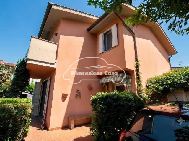 Villa 5 vani 193mq