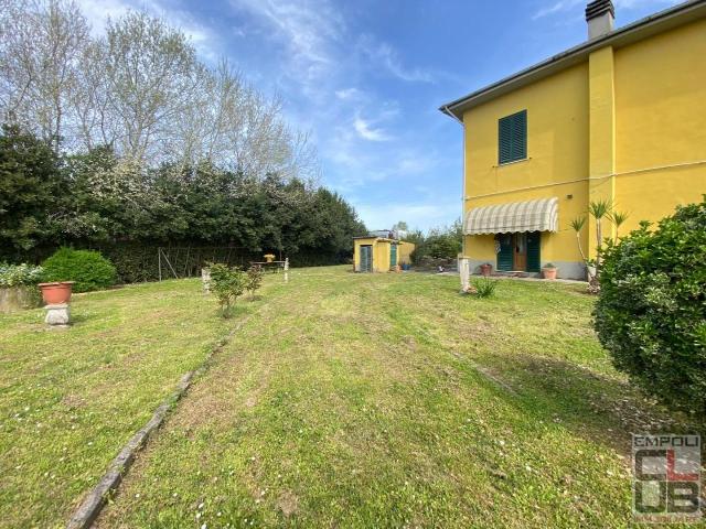 Villa 5 vani 240mq