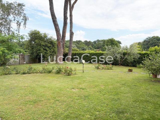 Villa 5 vani 250mq