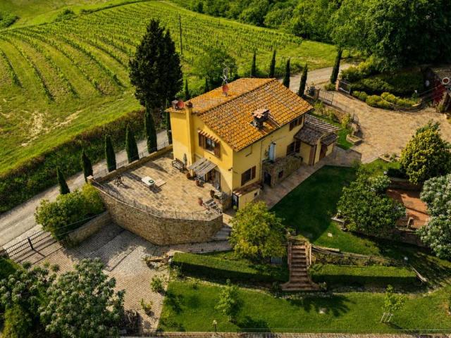 Villa 5 vani 270mq