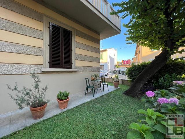 Villa 5 vani 300mq