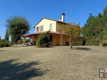 Villa 5 vani 350mq