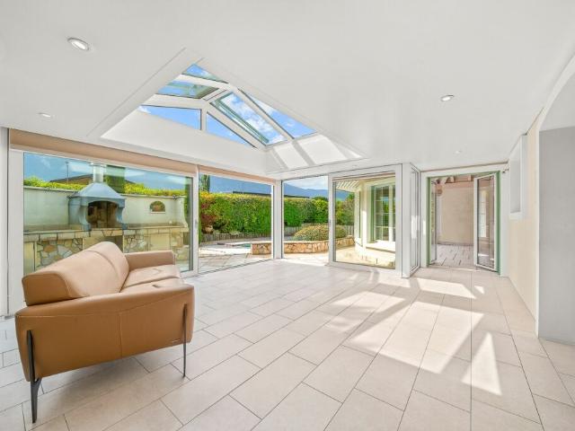 Villa 5.5 pièces d'exception avec piscine