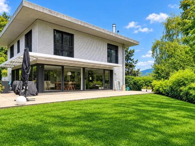 Villa 5.5 Zimmer