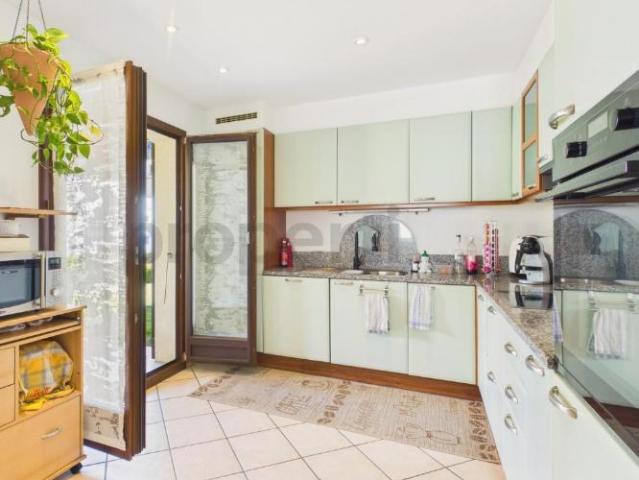 Villa 5.5 Zimmer
