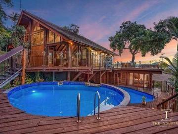 Villa 6 Bedroom For Rent Trinity Beach Queensland 1289000 ES94757120