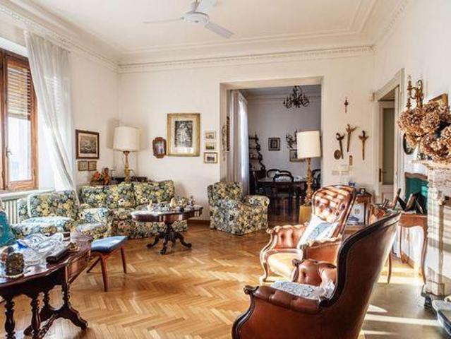 Villa 6 camere da letto, Varzi Lombardy 27057 ELS99446003