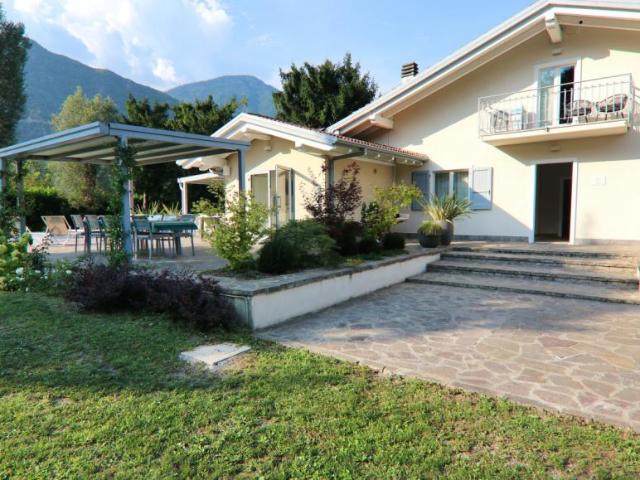 Villa 6 camere da letto, Bagolino Brescia ES93885047