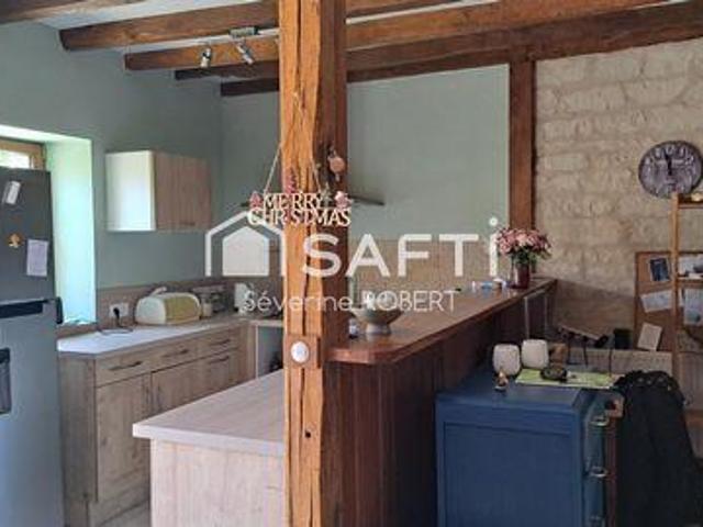 Villa 6 chambres, Monts Poitou 86420 DS100773184