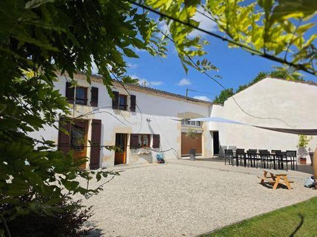 Villa 6 chambres, Asnieres Poitou 17400 DS102581949