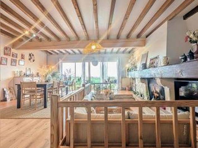 Villa 6 chambres, Bayas Aquitaine 33230 ES101275921