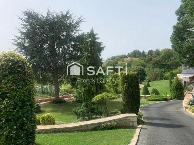 Villa 6 chambres, Chinon Centre 37500 DS98108908