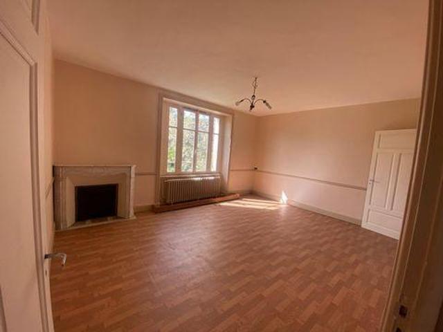 Villa 6 chambres, Condat Auvergne 15190 DS101489456
