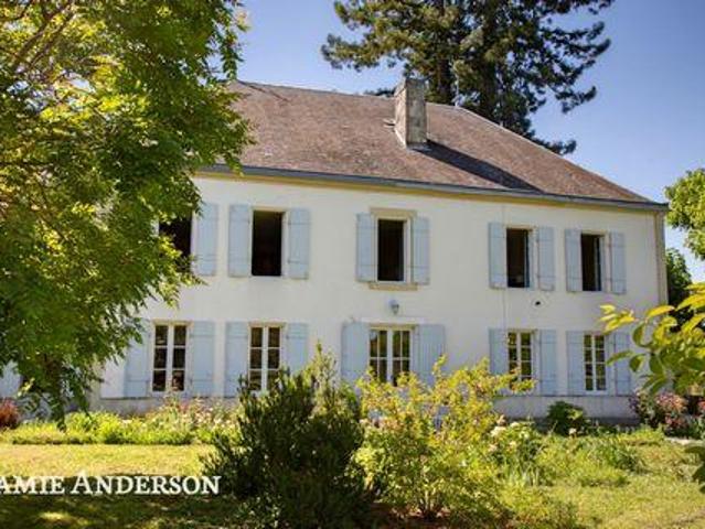 Villa 6 chambres, Flaujagues Aquitaine 33350 ES96311526