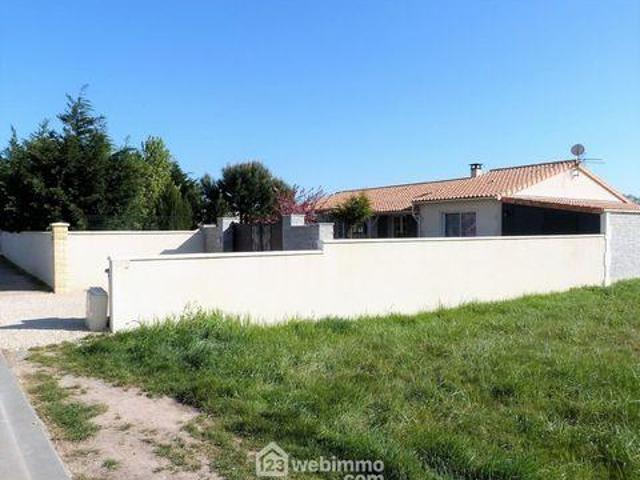 Villa 6 chambres, Gençay Poitou 86160 DS105656861