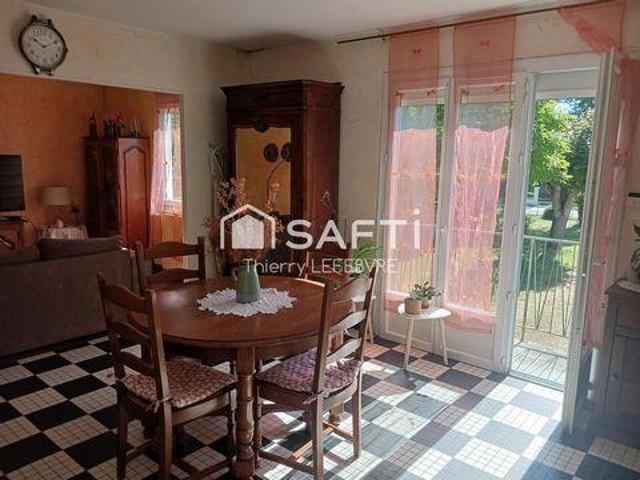 Villa 6 chambres, Jaunay Marigny Poitou 86130 DS101313134