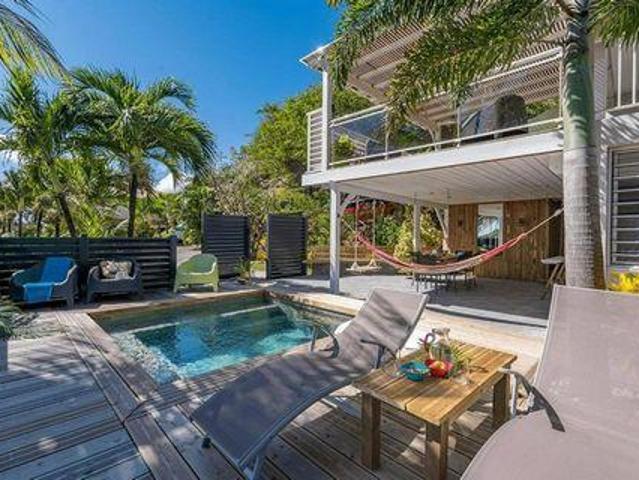 Villa 6 chambres, Le Marin Rhône 97290 DS100776382