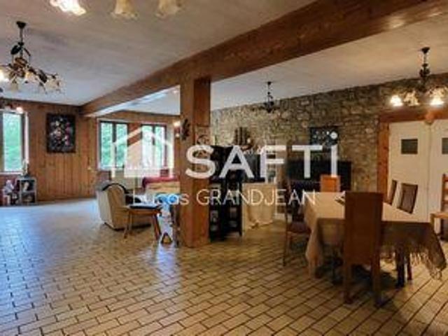Villa 6 chambres, Les Chalesmes Franche 39150 ES105764622