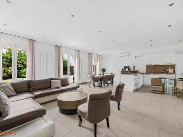 Villa 6 chambres, Les Lilas Île 93260 DS104041280