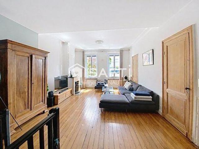 Villa 6 chambres, Saint Aquitaine 33160 DS103700310