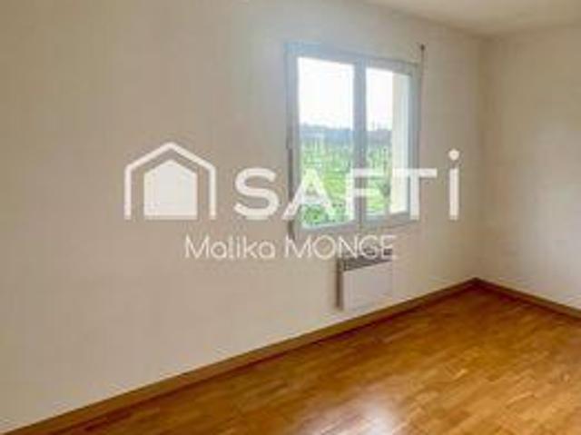 Villa 6 chambres, Saint Aquitaine 33350 DS98112607