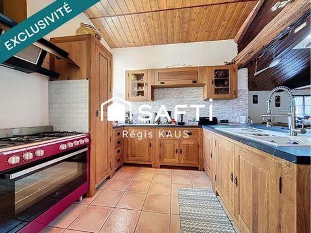 Villa 6 chambres, Saint Pays de la Loire 85570 DS100538985