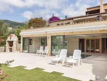 Villa 6 chambres, Tourrettes Provence 06140 DS103429275