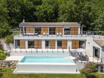 Villa 6 chambres, Tourrettes Provence 06140 ES99837377
